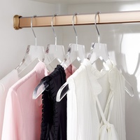 Cintre en plastique acrylique transparent de luxe avec crochet doré pour robe de mariée et placard domestique