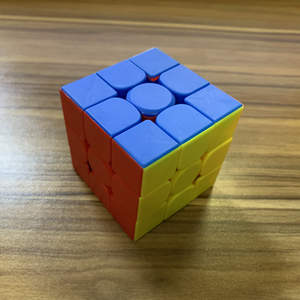 Cubo di Velocità 3x3x3 da 5,6 CM Senza Adesivi, Rotazione Fluida e Veloce, Gioco Rompicapo Magico per Bambini e Adulti - Product Image 2