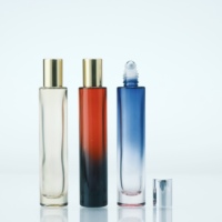 Botol parfum kaca bagian bawah tebal mewah Model kaca persegi CS 15ml botol parfum Mini Portabel Pria Wanita semprot Roll-on Logo khusus