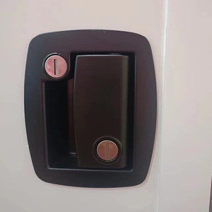 Meilleur <span class=keywords><strong>prix</strong></span> du nouveau design Porte de <span class=keywords><strong>camping</strong></span>-<span class=keywords><strong>car</strong></span> en forme de couteau Porte d'entrée en aluminium avec filets de sécurité et moustiquaires Porte de <span class=keywords><strong>camping</strong></span>-<span class=keywords><strong>car</strong></span> - Product Image 4