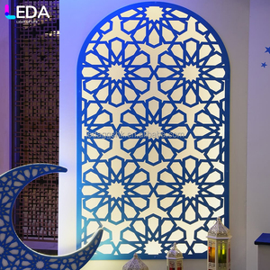 LEDA Event Supplies - Nuevo Fondo Acrílico con Recortes Florales Azules Estilo Indio para Bodas - Product Image 3