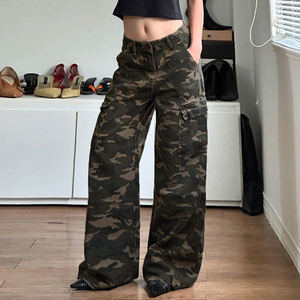 Oversized Camo Pants <b>Cargo</b> Denim Jeans with Pockets Street Style Baggy Trousers <b>Y2K</b> Loose Fit Multi Pocket Trousers - Product Image 1