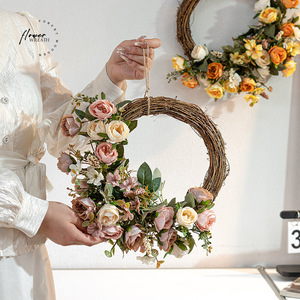 Guirlande de roses artificielles pour mariage, décoration murale de restaurant tendance, accessoire photo pour camping en extérieur, <span class=keywords><strong>fleur</strong></span> en soie à suspendre à la porte - Product Image 1