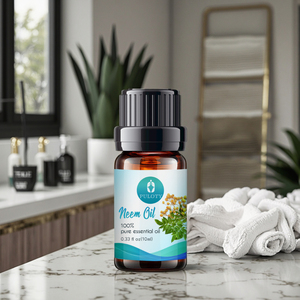 Suministro a granel de fábrica 100% aceite esencial de Neem orgánico Natural para el cuidado del cabello ACEITE DE Neem indio para productos cosméticos - Product Image 1