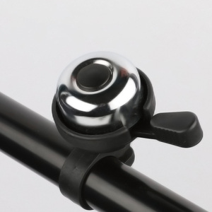 Campana <span class=keywords><strong>de</strong></span> Bicicleta <span class=keywords><strong>de</strong></span> Metal <span class=keywords><strong>de</strong></span> Cobre, Timbre con Sonido Fuerte, Alarma <span class=keywords><strong>de</strong></span> Seguridad para Ciclismo al Aire Libre - Product Image 3