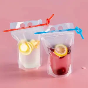 Imballaggio di plastica all'ingrosso trasparente stand up liquid water juice drink bag beccuccio bottiglia per bevande