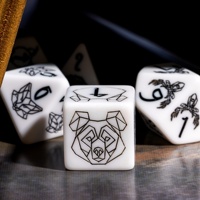 Ensemble de dés polyédriques de 7 pièces pour Donjons et Dragons, en résine blanche, avec logo personnalisé
