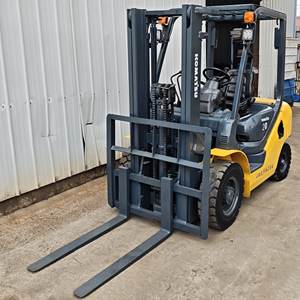 중고 코마츠 20 50 포크리프트 저렴하게 판매합니다 일본산 중고 코마츠 30 미니 디젤 포크리프트 FD20 톤 중량 - Product Image 3