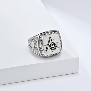 แหวนเหล็กไทเทเนียมฟรีเมสันสำหรับผู้ชายรูปทรงโล่ประดับเพชรซิร์คอนเครื่องประดับสวมใส่ทุกวันสีทองและสีเงิน - Product Image 4