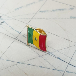 Senegal Nationale Vlag Reversspeldjes Kristal Epoxy Metaal Emaille Badge Verf Broche Souvenir Pak Persoonlijkheid Herdenkingsgeschenken - Product Image 2