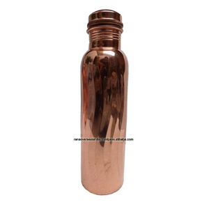 Nueva llegada de botella de agua de cobre de grado superior, botella de agua potable con tapa para buenos beneficios de salud de Ayurveda del fabricante - Product Image 1