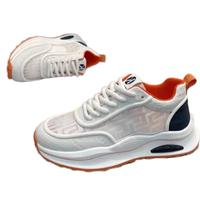 Baskets pour hommes 2026 – Nouvelle collection été tendance, chaussures en maille respirantes à lacets, semelle épaisse et amortie pour la marche