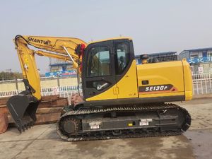 Implemento hidráulico sobre orugas Shantui SE130P Aparato de ingeniería Premium Equipo de excavación rentable de 13 toneladas - Product Image 2