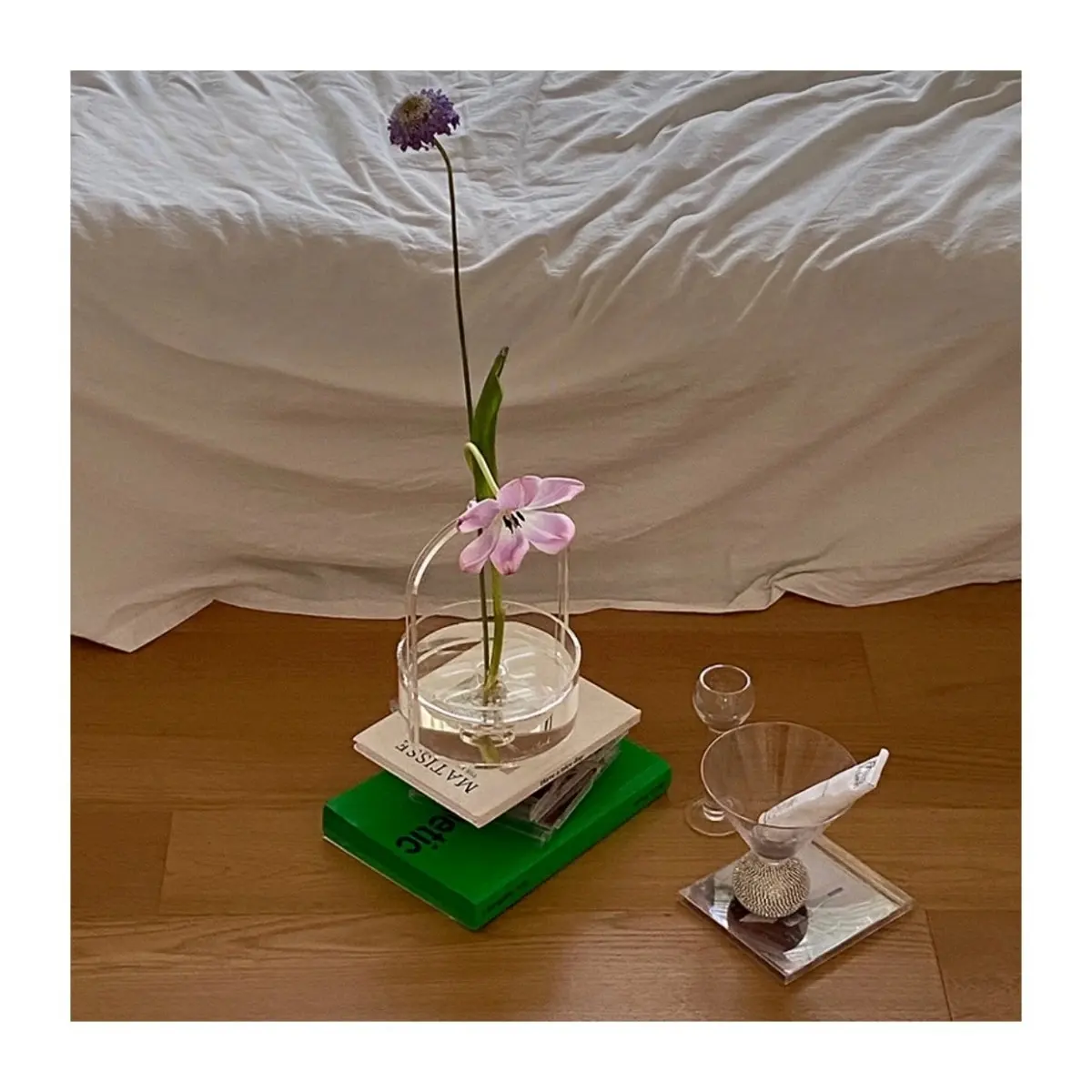 2023 Novelty Design Acrylic Flower Vase Minimalist Plexiglass Acrylic Fish Tank Plastic Flower Vase for Home Decor