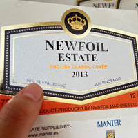 Etiquette de luxe personnalisée dégradable en relief en feuille d'or logo autocollant pour bouteille en verre de vin rouge champagne