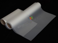 Chine Fournisseur d'usine Standard 40cm * 50cm Feuilles 75U DTF Transfert de chaleur Double face Mat PET Film Hot Peel Cold Peel pour tissu