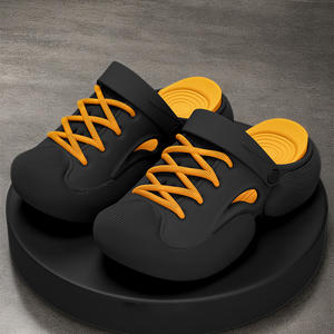 Sandales de plage imperméables tendance et confortables pour hommes, style sabot, idéales pour le jardin - Product Image 1