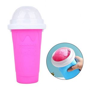 Bouteille/Gobelet en silicone pour la préparation rapide de smoothies, milkshakes, granités et crèmes glacées, à refroidissement rapide - Product Image 1