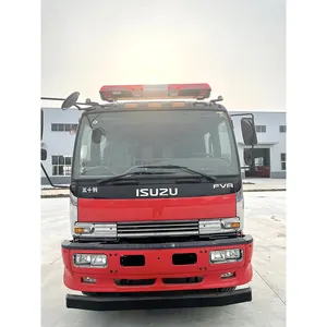 2023 yeni popüler japonya ISUZU 4*2 8000 litre su ve köpük tankı yangın kurtarma kamyonu