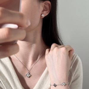 Dylam Blossom Collection S925 Silver 22k <b>Gold</b> Rhodium Plated Link Chain 5A Zirconia Lucky Four Leaf Clover <b>Bracelets</b> Jewelry - Product Image 2