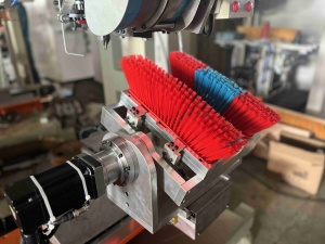 Máy làm chổi tự động 2 trục Meixin, máy làm chổi nhựa vệ sinh gia dụng - Product Image 3