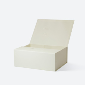 Caja de Regalo Plegable Magnética Rígida de Cartón con Doble Puerta, Tamaño C5, Papel Color Marfil, Personalizada al por Mayor, con Cinta - Product Image 3