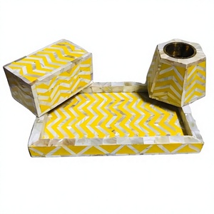 Ensemble Mubkhar artisanal en nacre incrustée de perles, brûleur d'encens arabe au bois de santal, religieux pour le Ramadan, l'Aïd, parfum d'ambiance pour la maison - Product Image 1
