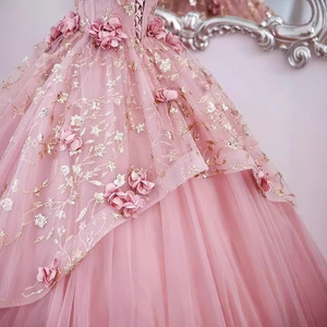 Nuevo Vestido <span class=keywords><strong>de</strong></span> Novia Rosa Estilo Princesa Coreana, Elegante Vestido <span class=keywords><strong>de</strong></span> <span class=keywords><strong>Noche</strong></span> sin Tirantes con Escote en V <span class=keywords><strong>para</strong></span> Bodas y Fiestas Nupciales - Product Image 3