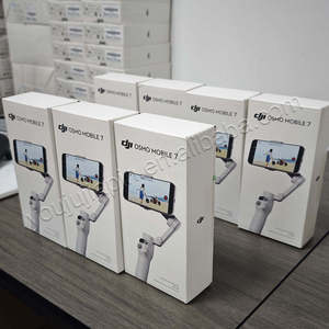 <span class=keywords><strong>DJI</strong></span> <span class=keywords><strong>Osmo</strong></span> <span class=keywords><strong>Mobile</strong></span> 7, nouveau <span class=keywords><strong>stabilisateur</strong></span> portable à 3 axes, stabilisation rapide, design magnétique pliable, <span class=keywords><strong>DJI</strong></span> Origin - Product Image 4