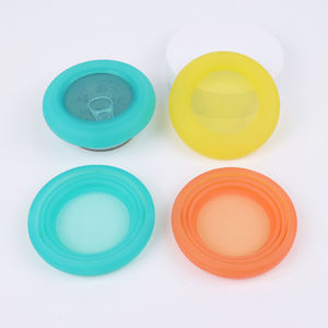 ฝาปิดกระป๋องอาหารสัตว์เลี้ยง ผลิตภัณฑ์ใหม่ปี 2024 ฝาปิดซิลิโคนสำหรับอาหารสุนัขและแมว ขนาดมาตรฐาน ใช้ได้กับกระป๋องอาหารขนาดมาตรฐาน 3 ขนาด - Product Image 5