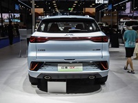 JAC QX PHEV Suspension MacPherson avant Suspension à cinq bras arrière Conduite stable SUV hybride rechargeable