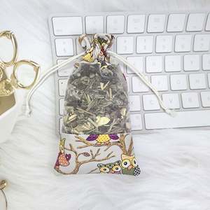 Sachet anti-moustiques portable en coton semi-ouvert, personnalisable, nouveau motif dessin animé, à l'armoise et aux herbes, avec logo chinois - Product Image 5