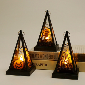 Mini lanterne de tente de sorcière, lumière LED pyramidale avec scènes effrayantes pour une nuit d'Halloween magique, lampe LED d'Halloween - Product Image 3