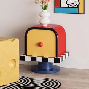 Table d'appoint créative en plastique couleur Dopamine crémeuse, style boîte aux lettres, avec rangement, pour chambre et salon - Product Image 1