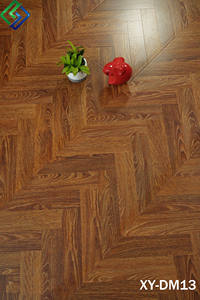 Revêtement de sol <span class=keywords><strong>stratifié</strong></span> AC4 de qualité 7-12mm HDF résistant à l'eau et insonorisant, facile à nettoyer - Product Image 2