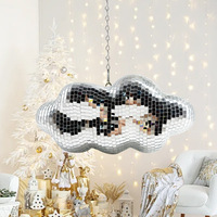 Boule de disco en forme de nuage, décor de miroir de fête suspendu mignon avec chaîne, boule réfléchissante rétro pour brevet de conception de décoration intérieure