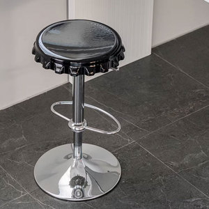 <span class=keywords><strong>Tabouret</strong></span> <span class=keywords><strong>de</strong></span> bar réglable <span class=keywords><strong>en</strong></span> hauteur <span class=keywords><strong>de</strong></span> style nordique, <span class=keywords><strong>tabouret</strong></span> <span class=keywords><strong>de</strong></span> comptoir pivotant au design créatif <span class=keywords><strong>en</strong></span> <span class=keywords><strong>forme</strong></span> <span class=keywords><strong>de</strong></span> capsule <span class=keywords><strong>de</strong></span> bière, chaise <span class=keywords><strong>de</strong></span> bar moderne et minimaliste pour la maison - Product Image 3