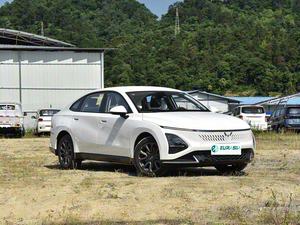 รถยนต์ Wuling Xingguang 2025 รุ่นประหยัดน้ำมัน ระบบ PHEV ระยะทางวิ่ง 70 กม. พร้อมที่เก็บสัมภาระขนาด 553 ลิตร เหมาะสำหรับการเดินทางในเมืองทุกวัน - Product Image 4