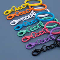 Porte-clés Rond Couleur Bonbon Tendance avec Anneaux Découpés et Fermoir Chaîne en Gros pour Breloques de Sac DIY, Cordons et Accessoires Porte-clés