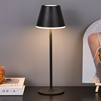 Abat-jour champignon moderne en métal minimaliste chevet lampe de nuit LED concepteur créatif lampe de bureau amovible batterie Rechargeable