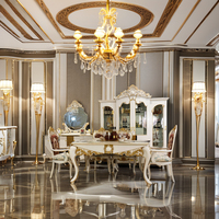 Ensemble de table à manger rectangulaire en or moderne de luxe 6 places 4 chaises en métal Salle à manger Hôtels Appartements Villas Tailles personnalisées