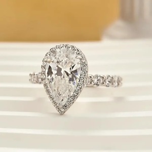 Bague de fiançailles en moissanite taille poire 925 avec halo, bague de voyage en argent sterling plaqué or blanc, bague en diamant fin pour femme. - Product Image 2