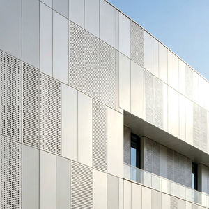 Revestimiento metálico perforado de aluminio fonoabsorbente para decoración de edificios - Product Image 1