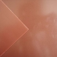 Tissu de structure membranaire en PVC enduit extensible et imperméable pour toiture de bâtiment et couverture d'architecture tendue