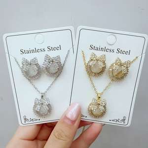 Collier chaîne à maillons en laiton plaqué or 14 carats tendance et très vendu en 2025, élégant et polyvalent, cadeau unisexe - Product Image 2