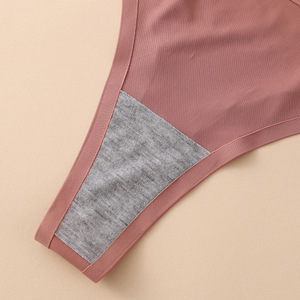 Slip a <span class=keywords><strong>vita</strong></span> <span class=keywords><strong>bassa</strong></span> in seta ghiaccio per donna, stile europeo e americano, sexy, modello T, produzione ODM - Product Image 3
