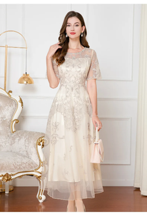 6XL 5XL 4XL <span class=keywords><strong>vestiti</strong></span> donna 2024 festa estiva Cocktail donna Sexy <span class=keywords><strong>Tulle</strong></span> maglia ricamato a maniche corte Maxi abito lungo celebrità - Product Image 5