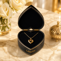 Boîte cadeau rigide en forme de cœur avec logo personnalisé, doublure en velours, emballage en papier pour collier, cadeau de mariage, emballage cadeau