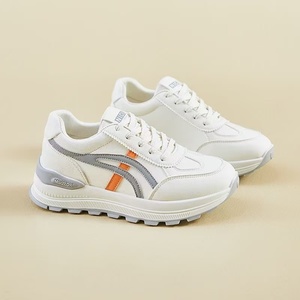 Sneakers pour femmes, nouvelles baskets décontractées polyvalentes pour étudiantes, légères et conçues pour la course à pied - Product Image 2