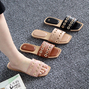 Sandales et pantoufles pour femmes de haute qualité, élégantes, respirantes, légères, durables et antidérapantes, perforées, pour l'extérieur, vente en gros - Product Image 1